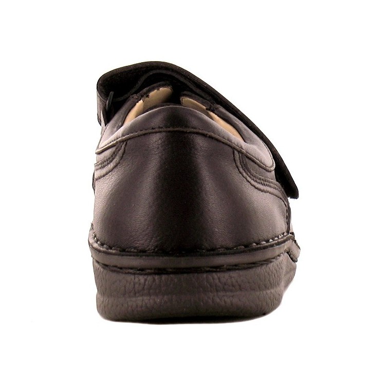 chaussures homme pieds sensibles Finn Comfort 96103
