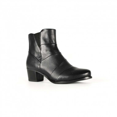 bottines femme confortables CAPRICE 25337