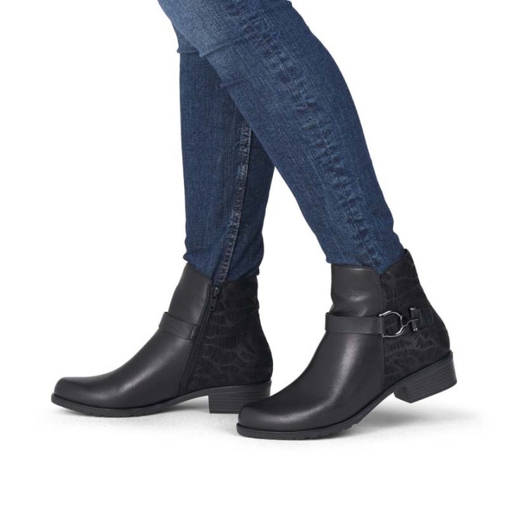 bottines noires femme Remonte confortables D6894