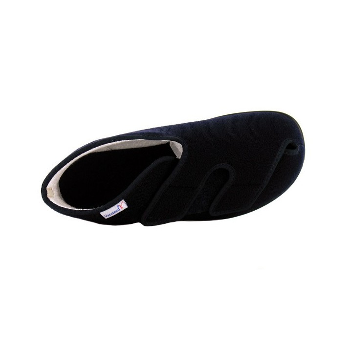 chaussons pieds sensibles pour pieds très larges  varomed genua