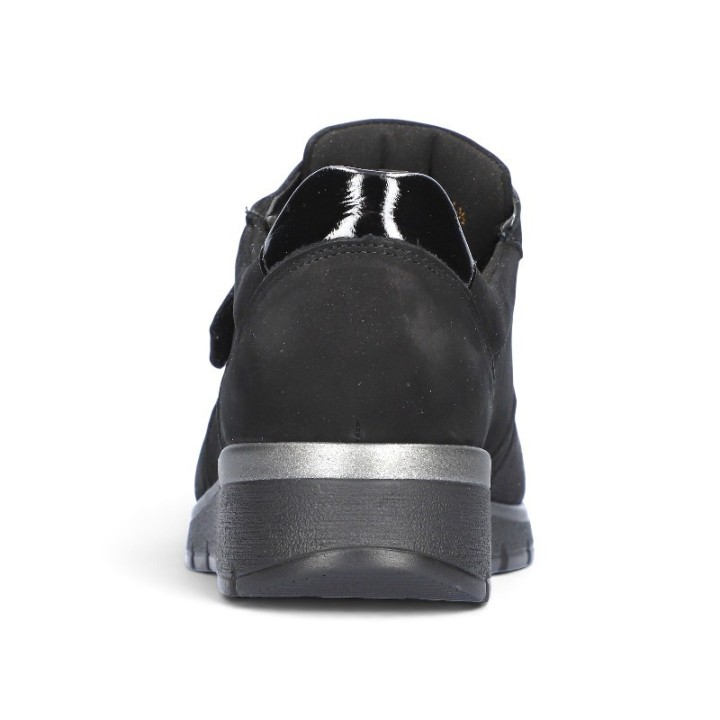 chaussures velcro noires pieds larges et sensibles femme Waldläufer 626K32