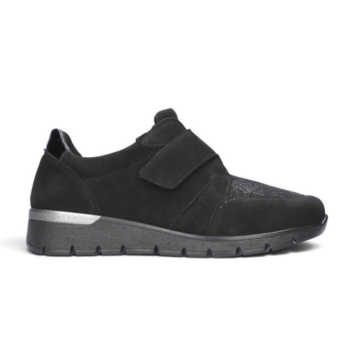 chaussures velcro noires pieds larges et sensibles femme Waldläufer 626K32