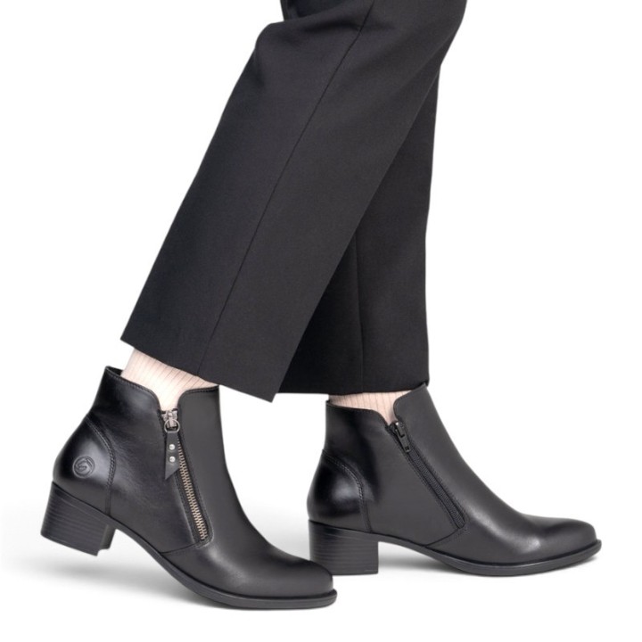 Bottines femme noires à talon confortables Remonte R5190